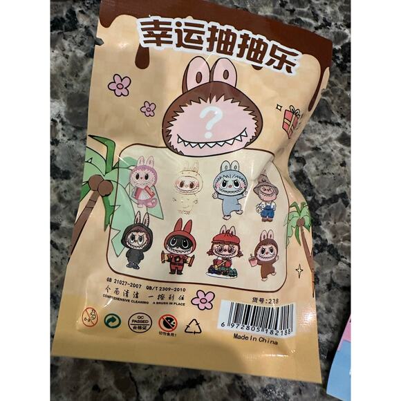 🖤fun eraser for the kiddos- Labubu inspired - Picture 9 of 10